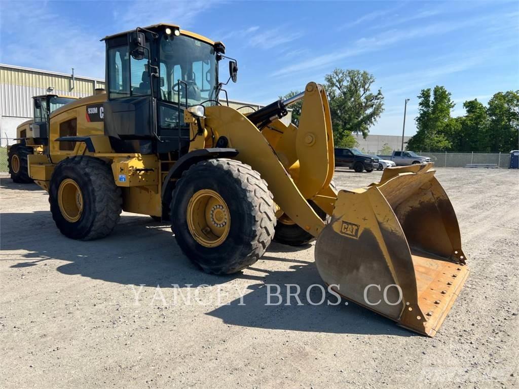 CAT 930M  휠로우더