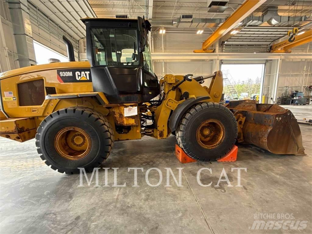 CAT 930M  휠로우더