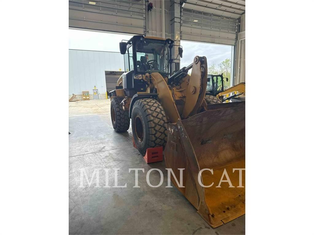 CAT 930M  휠로우더