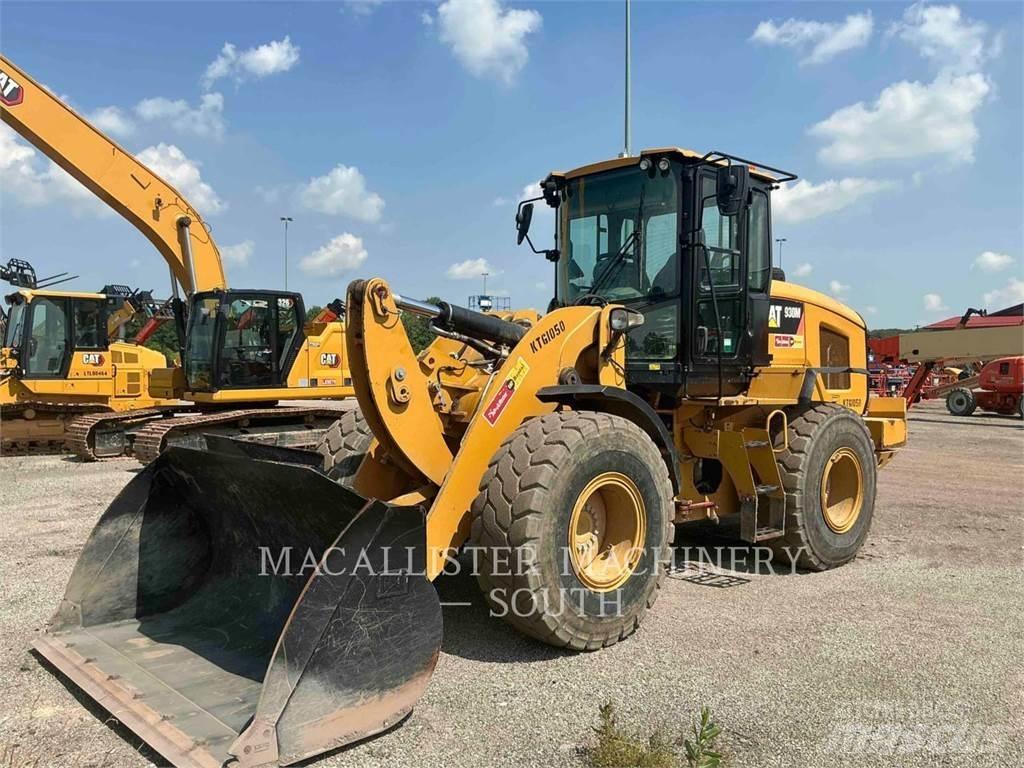 CAT 930M  휠로우더