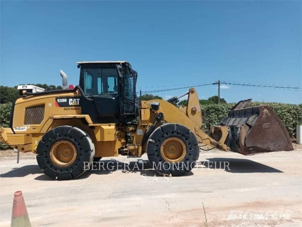 CAT 930M  휠로우더