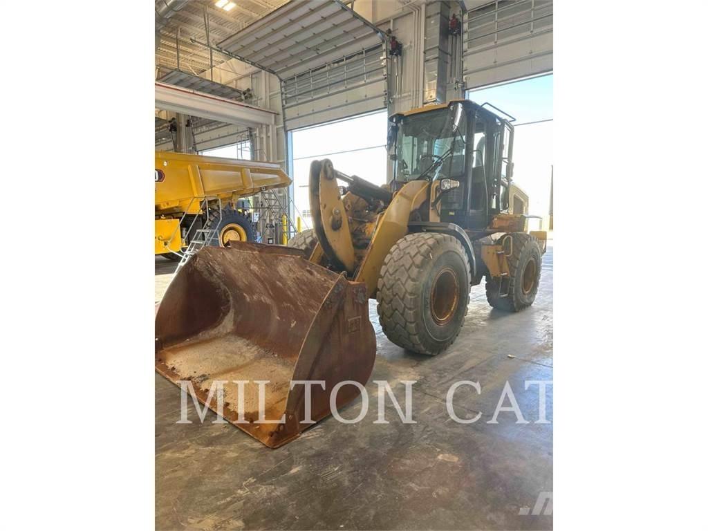 CAT 930M  휠로우더