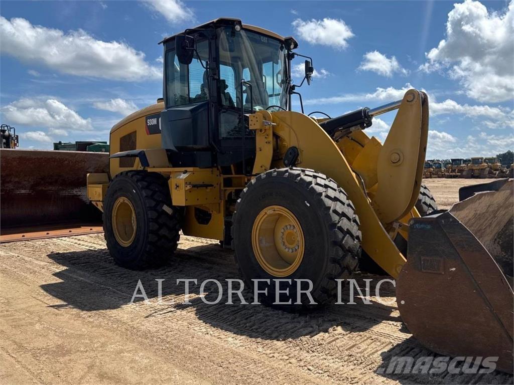 CAT 930M  휠로우더
