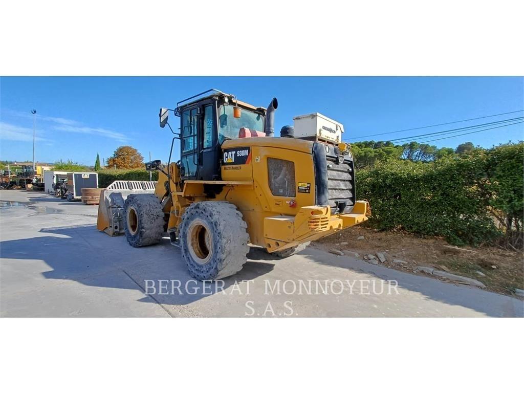 CAT 930M  휠로우더