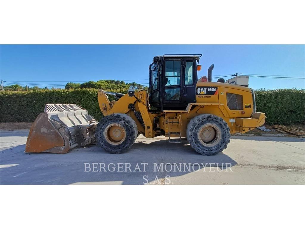 CAT 930M  휠로우더