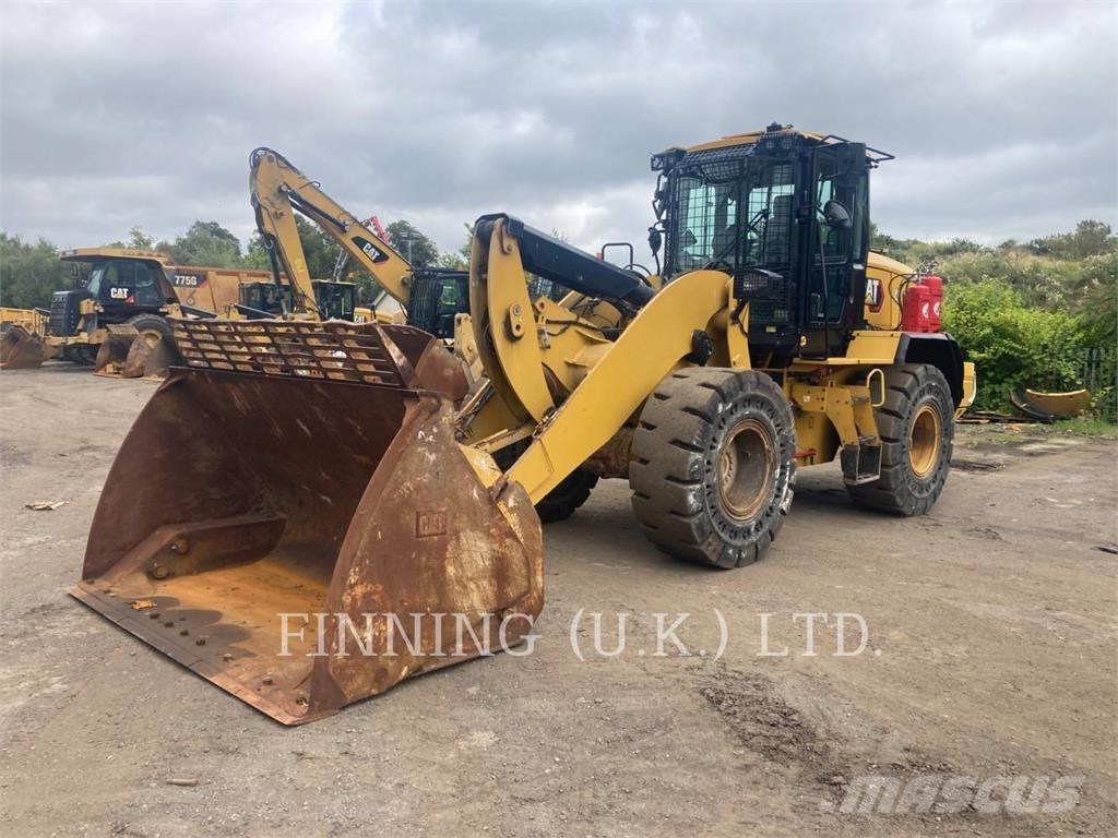 CAT 930M  휠로우더
