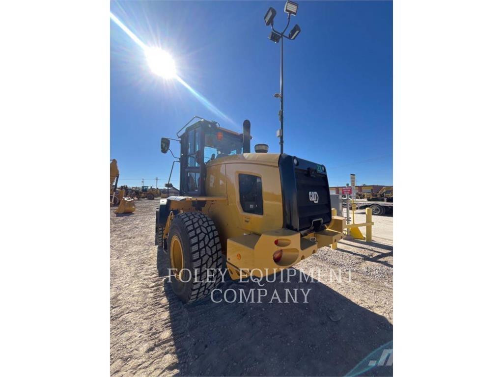 CAT 930M  휠로우더