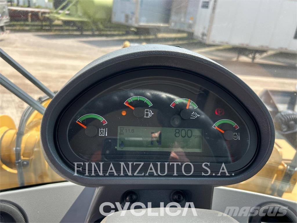 CAT 930M  휠로우더