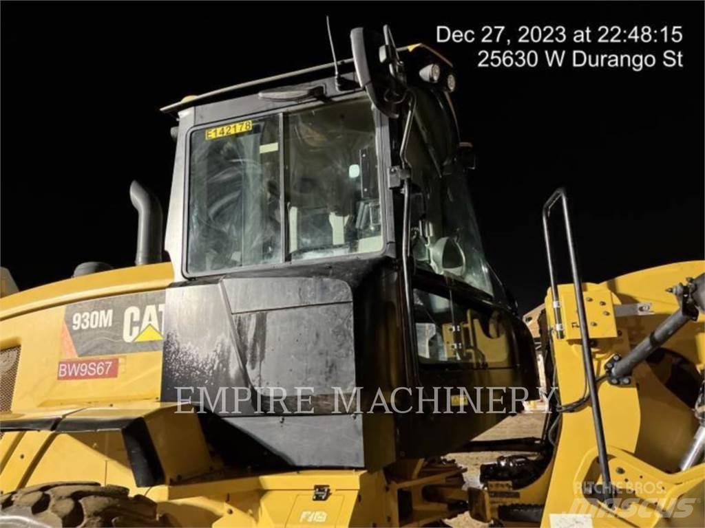 CAT 930M FC  휠로우더