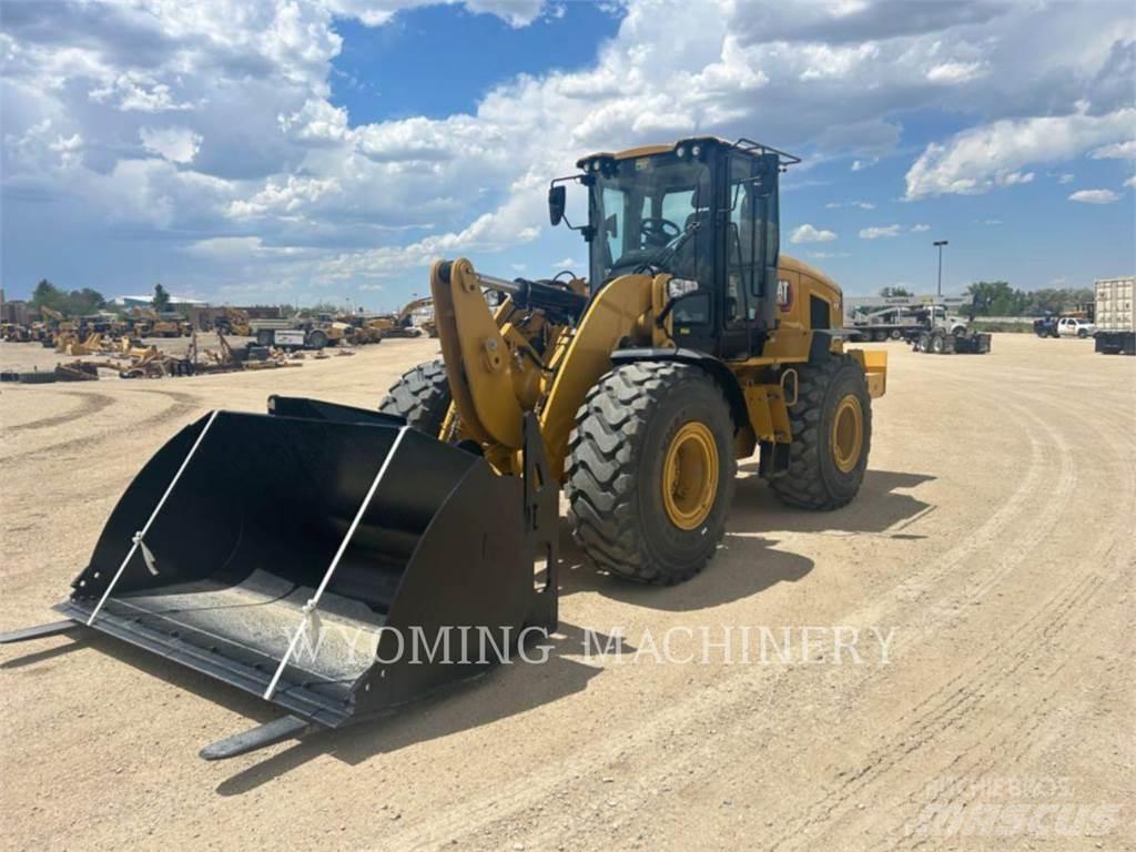 CAT 938  휠로우더