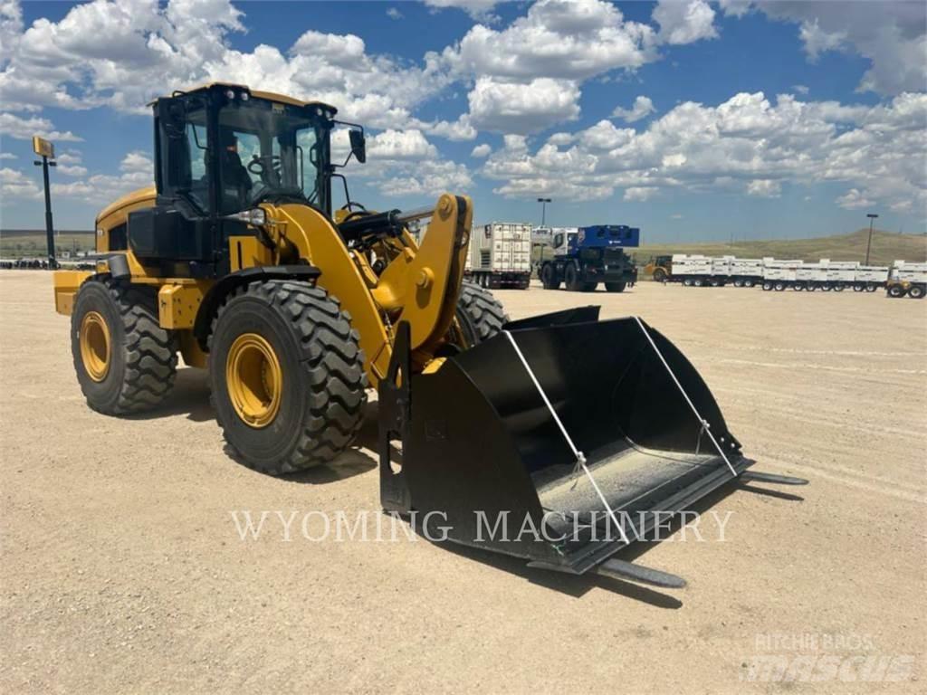CAT 938  휠로우더