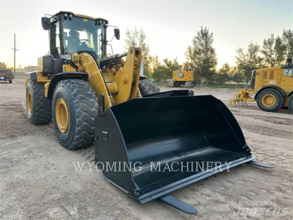 CAT 938  휠로우더