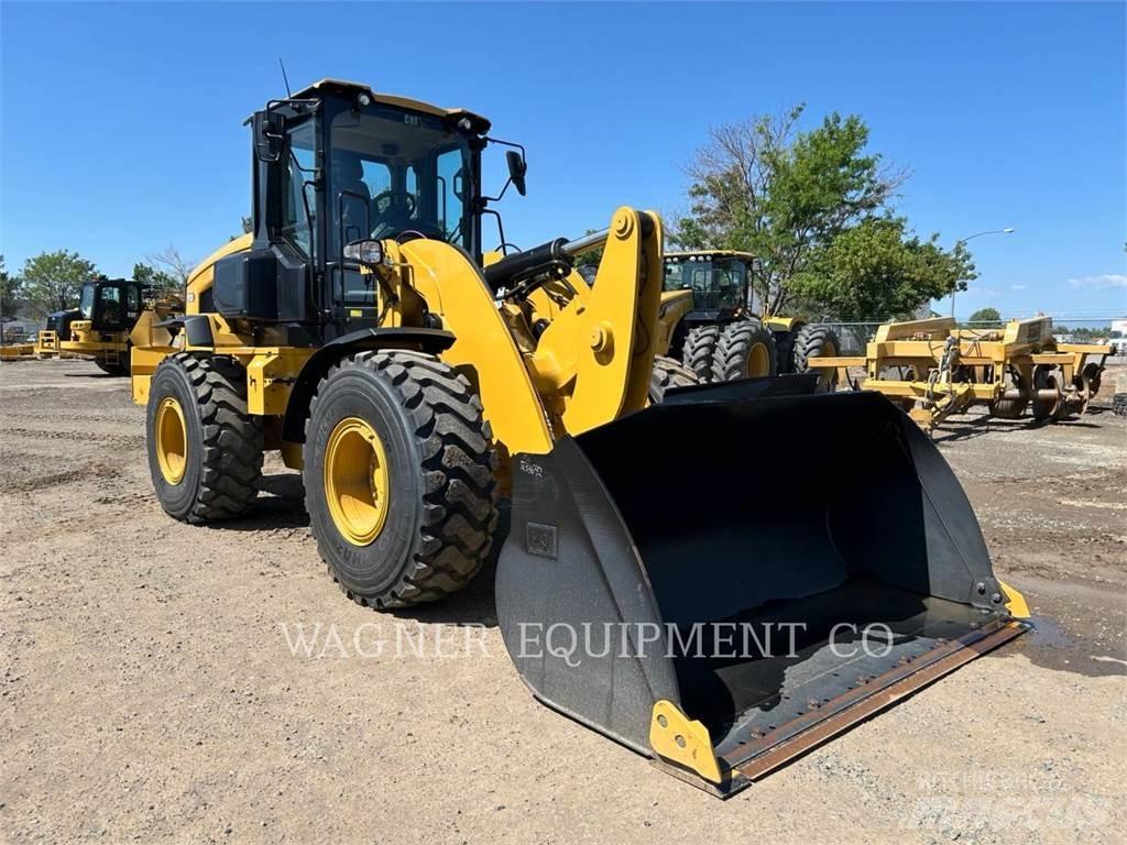CAT 938  휠로우더