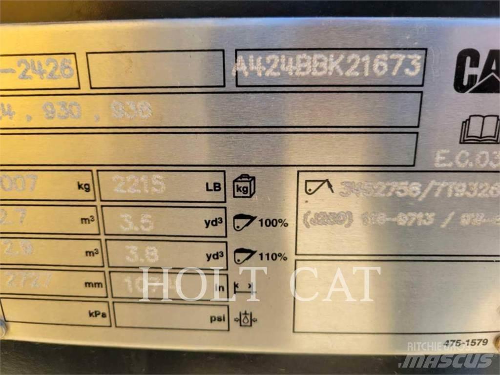 CAT 938 QC  휠로우더