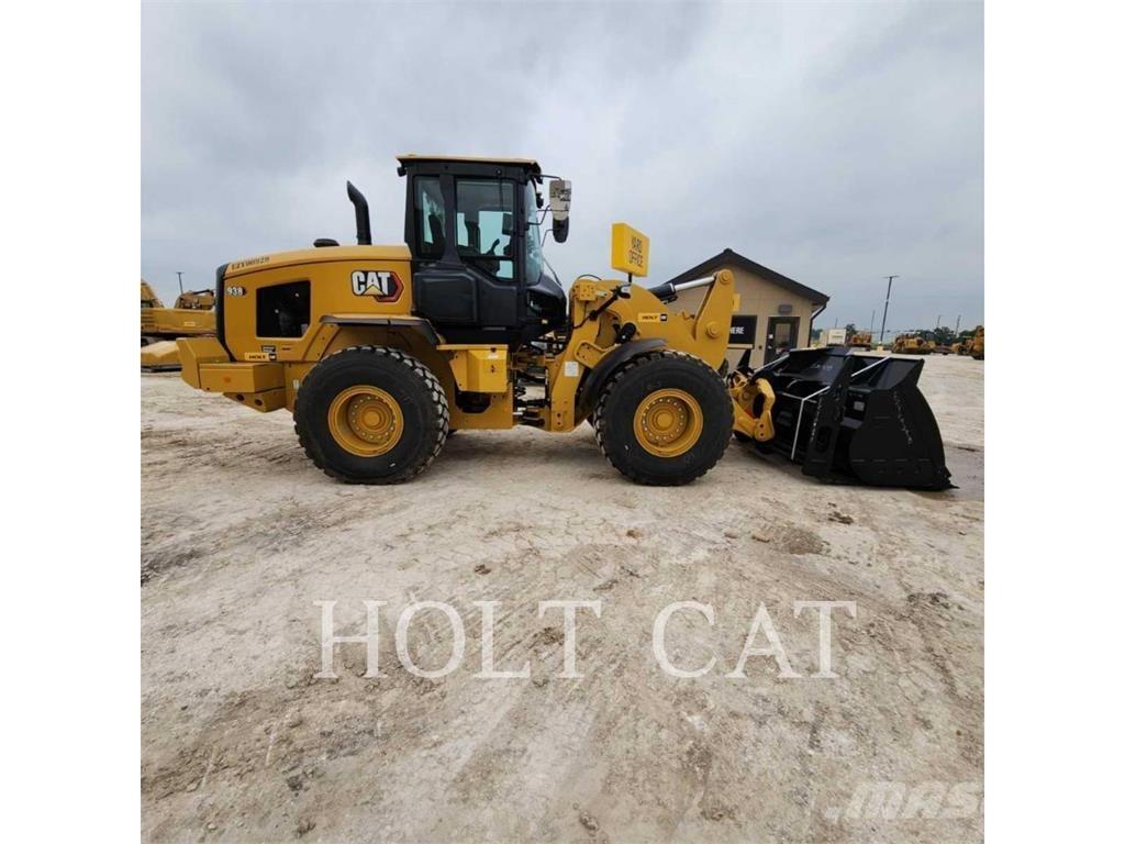 CAT 938 QC  휠로우더