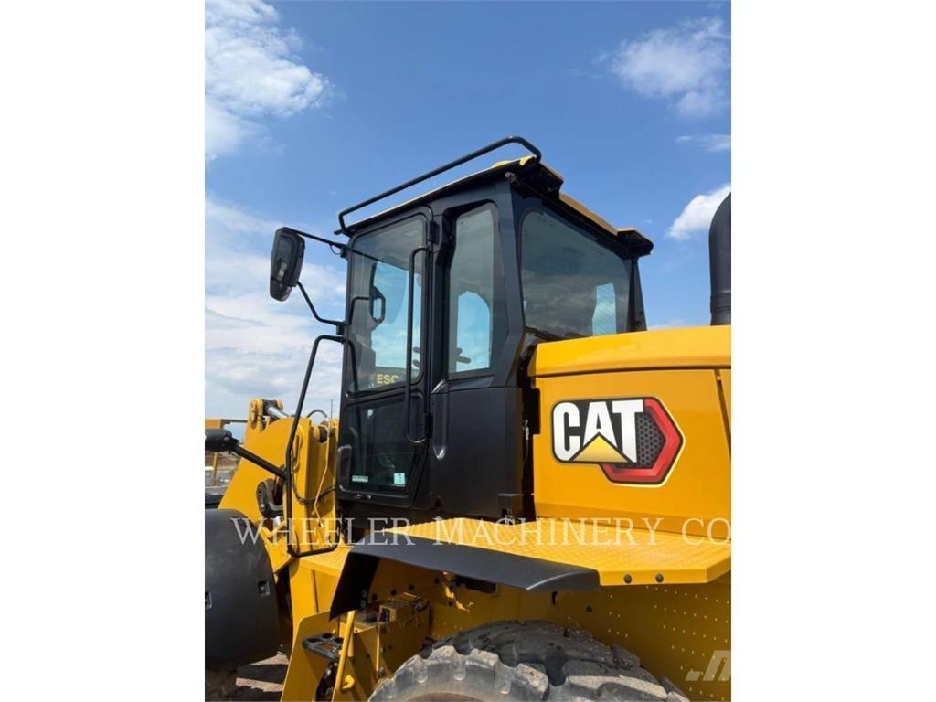 CAT 938 QC  휠로우더