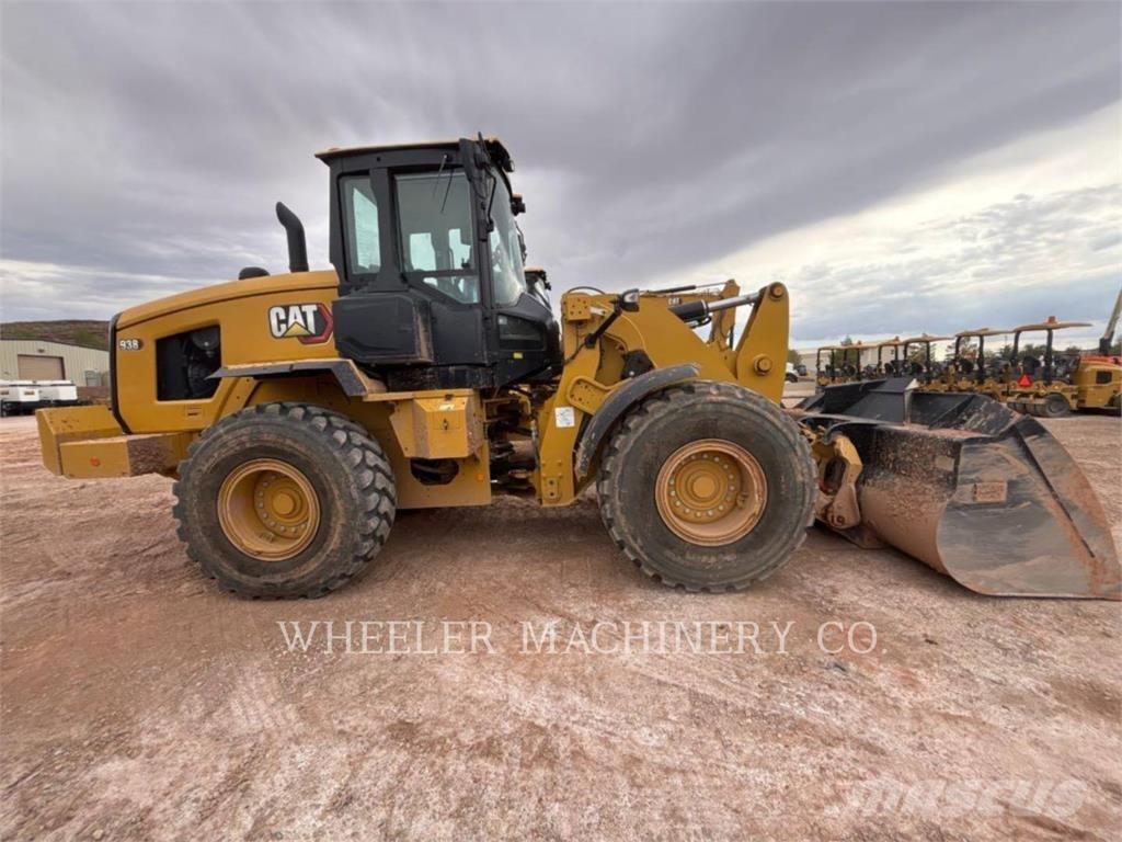 CAT 938 QC  휠로우더