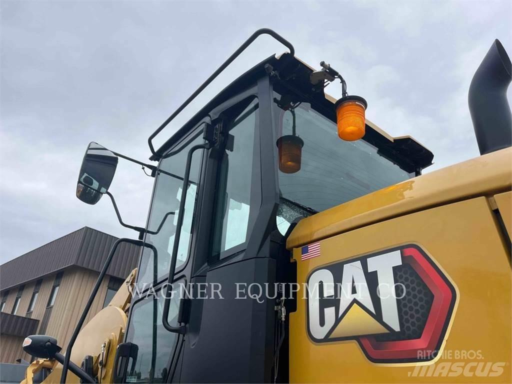 CAT 93814  휠로우더