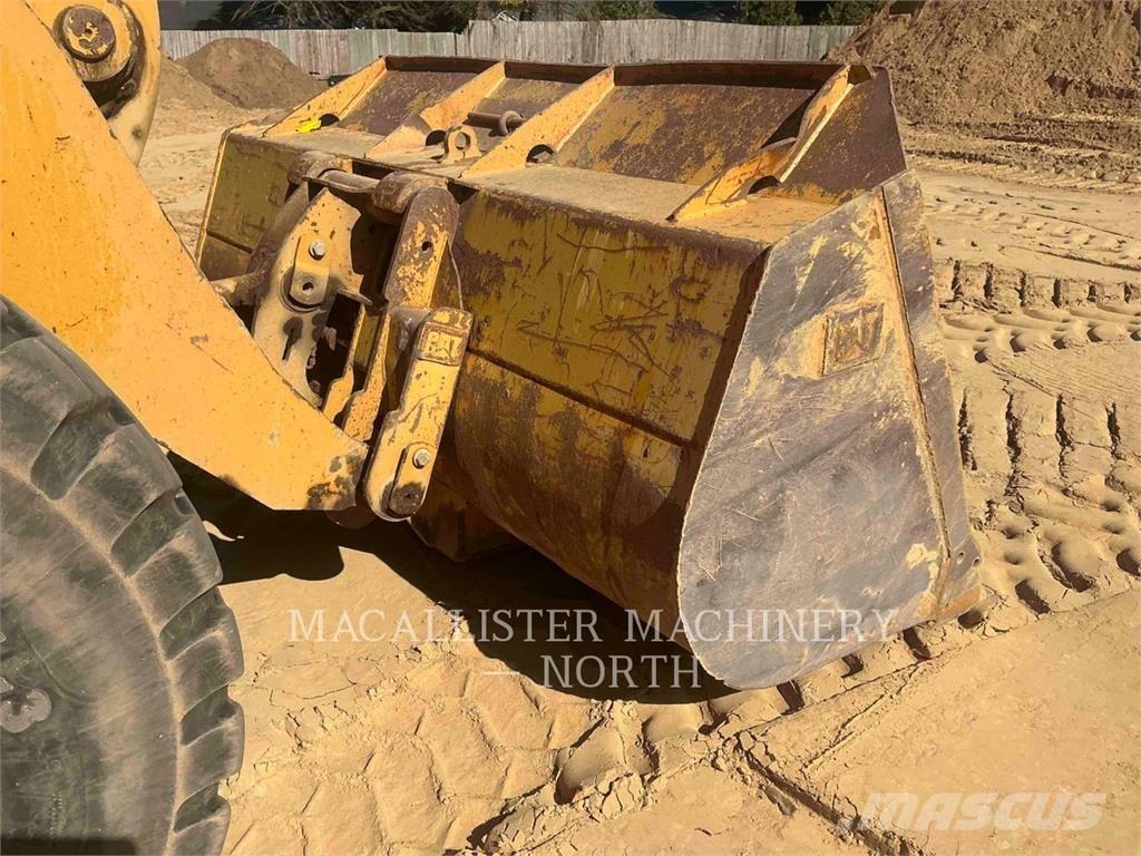 CAT 938H  휠로우더