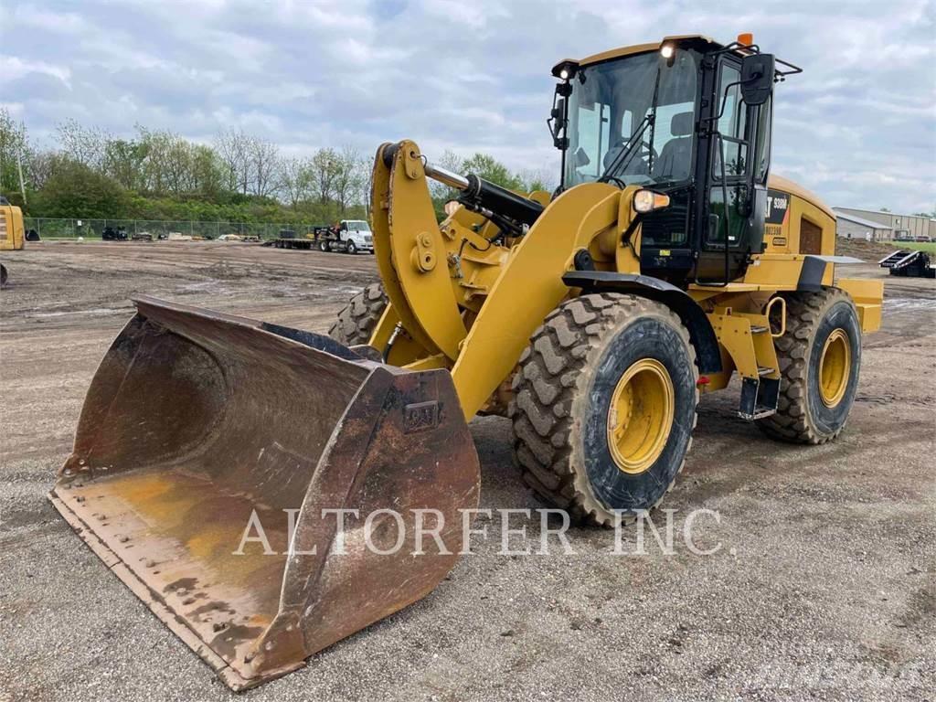 CAT 938M  휠로우더