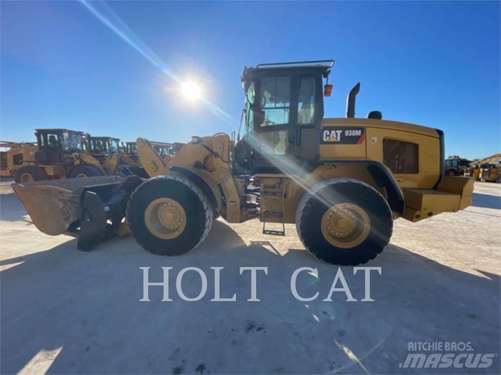 CAT 938M  휠로우더