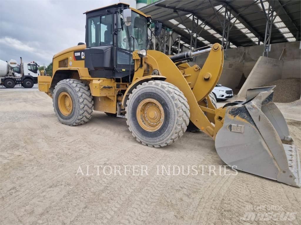CAT 938M  휠로우더