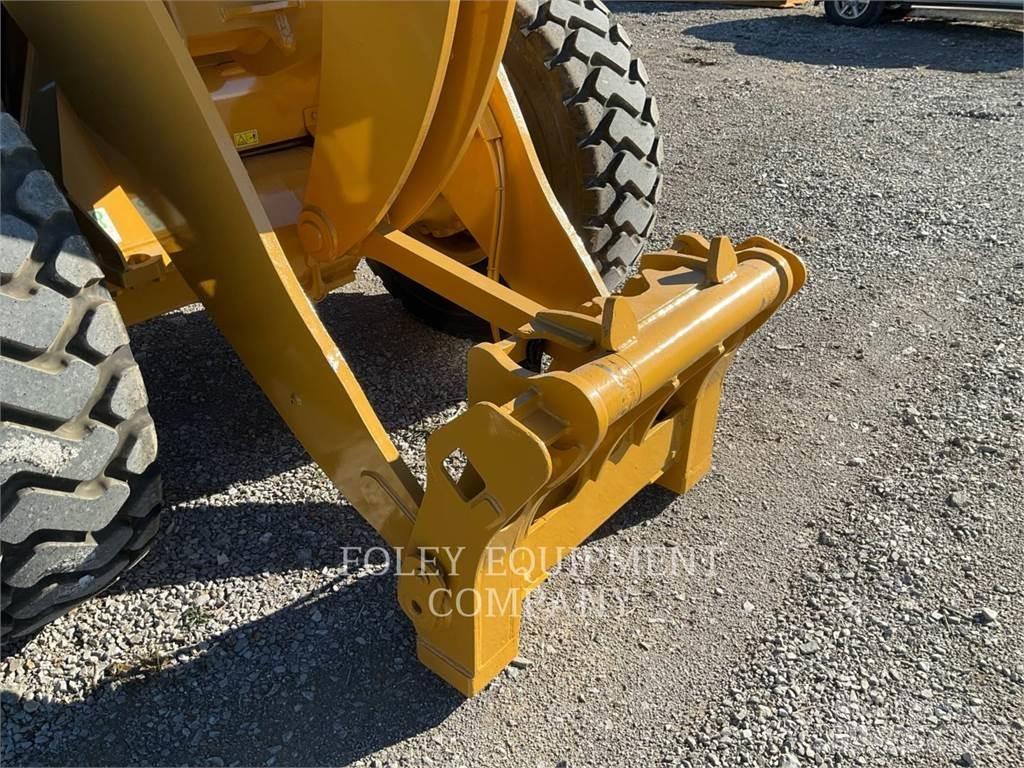 CAT 938M  휠로우더