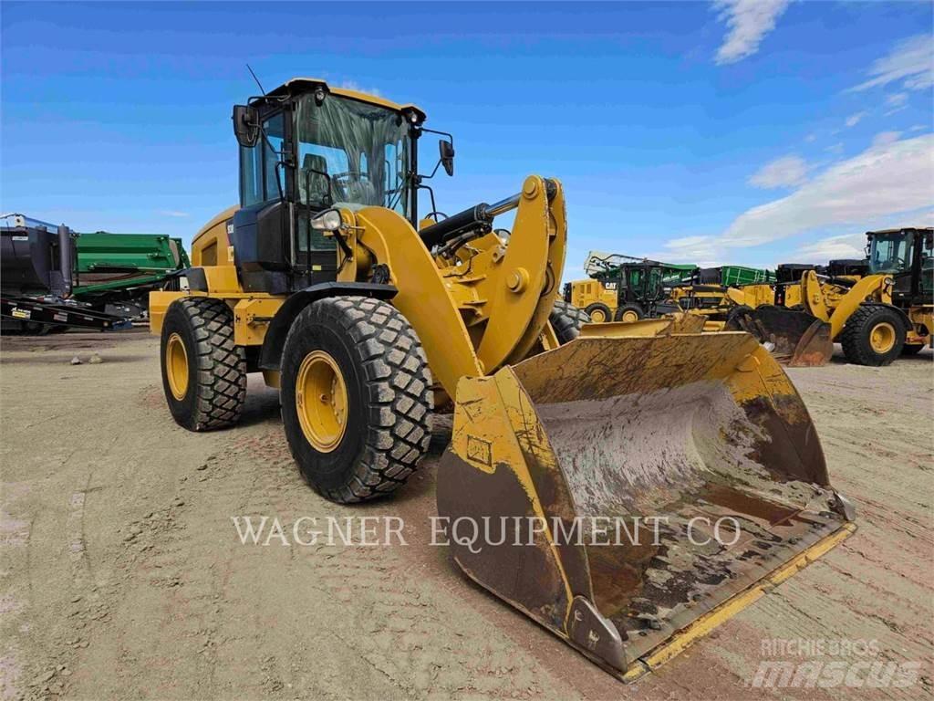 CAT 938M  휠로우더