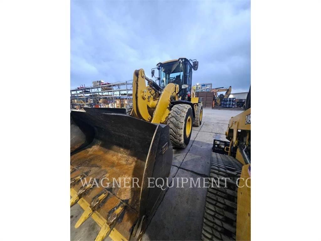CAT 938M  휠로우더