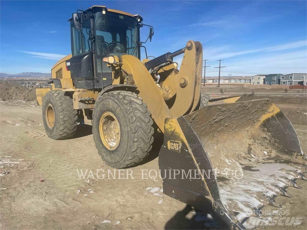 CAT 938M  휠로우더