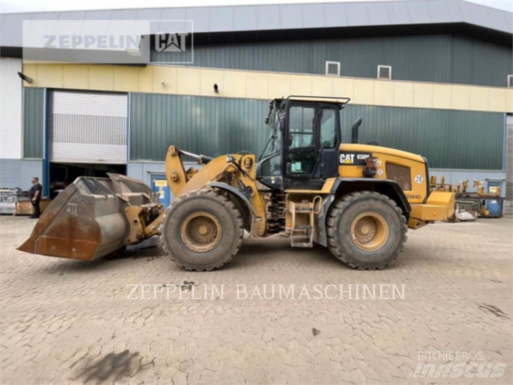 CAT 938M  휠로우더