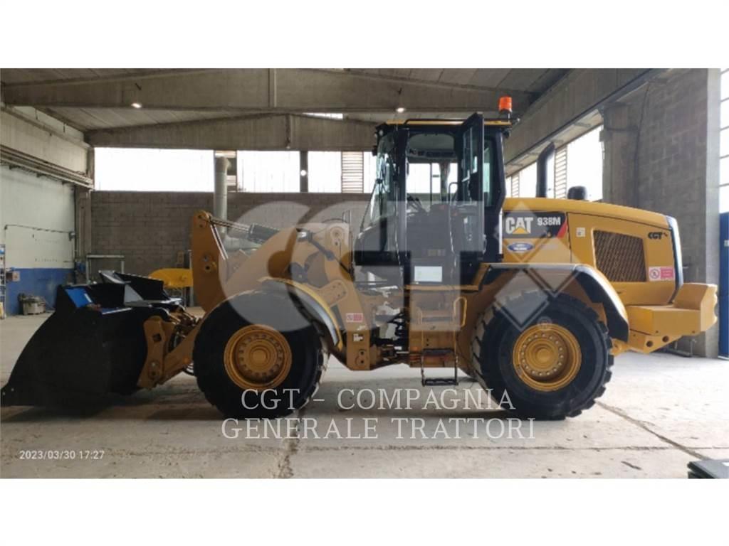 CAT 938M  휠로우더