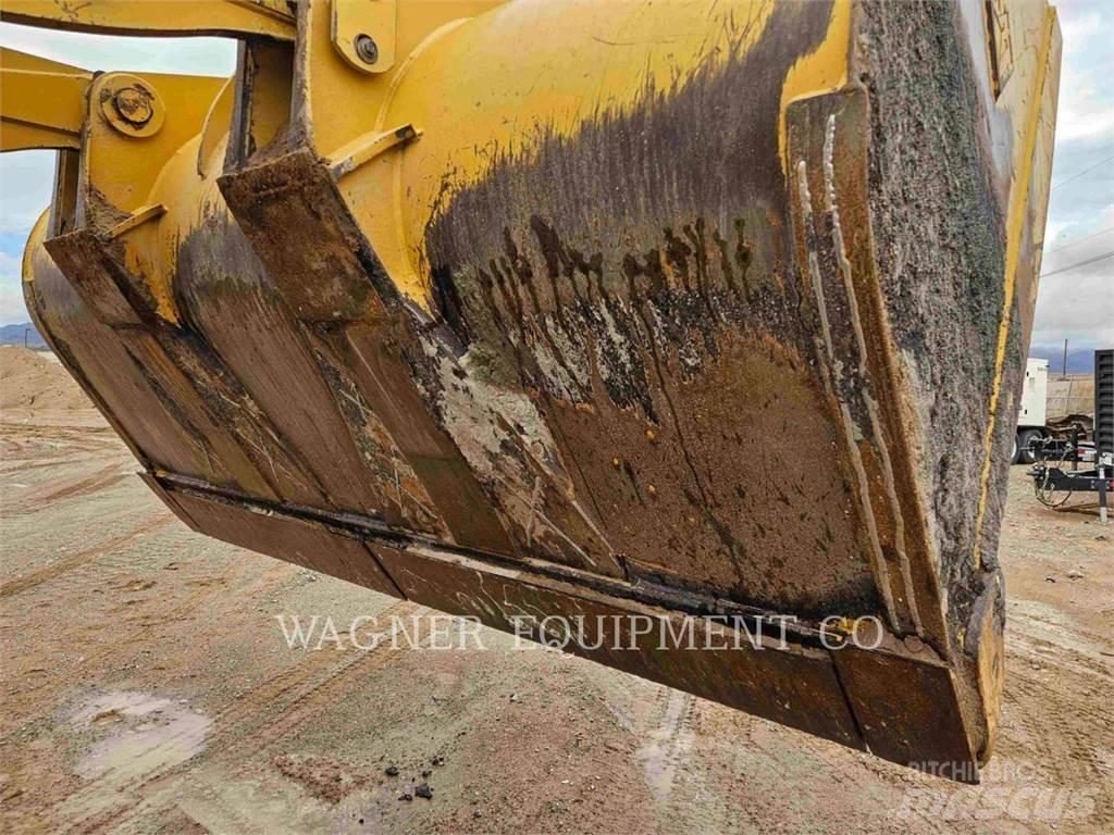 CAT 938M  휠로우더