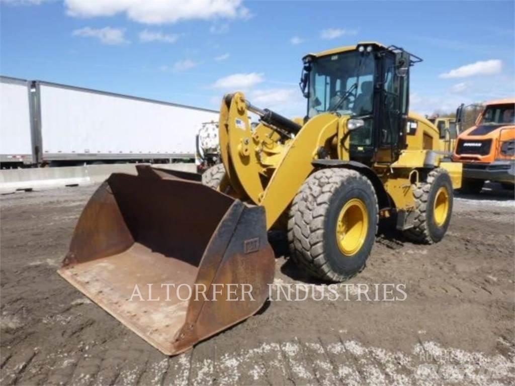 CAT 938M  휠로우더