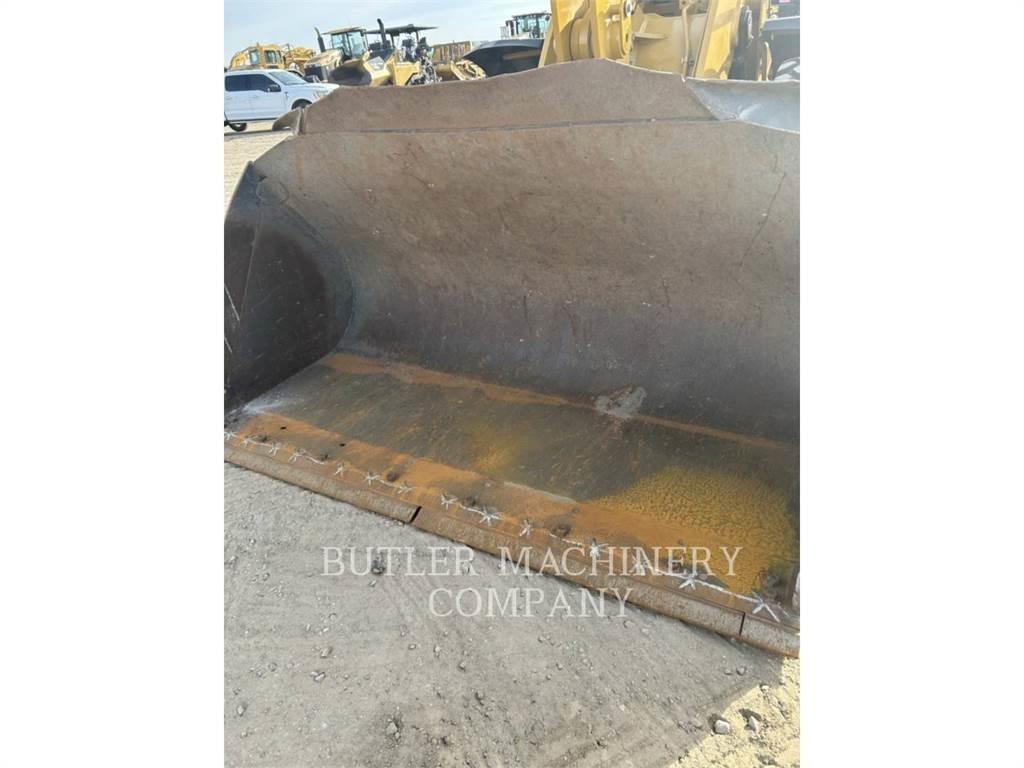 CAT 938M  휠로우더