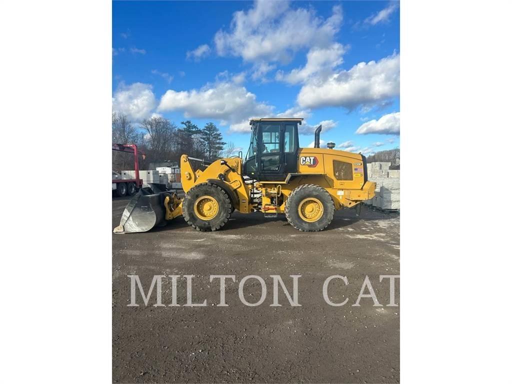 CAT 938M  휠로우더