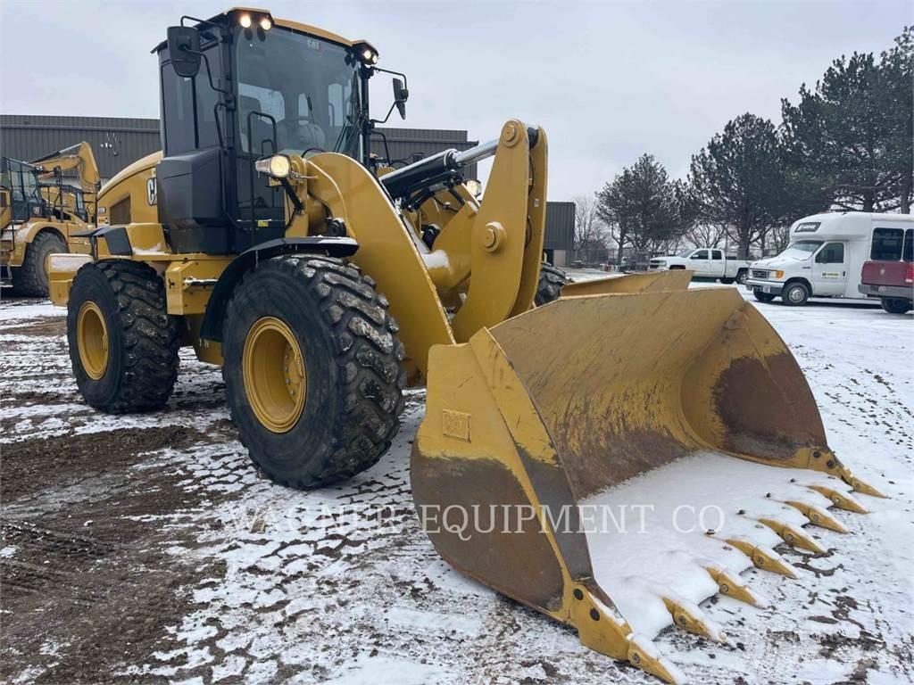 CAT 938M  휠로우더