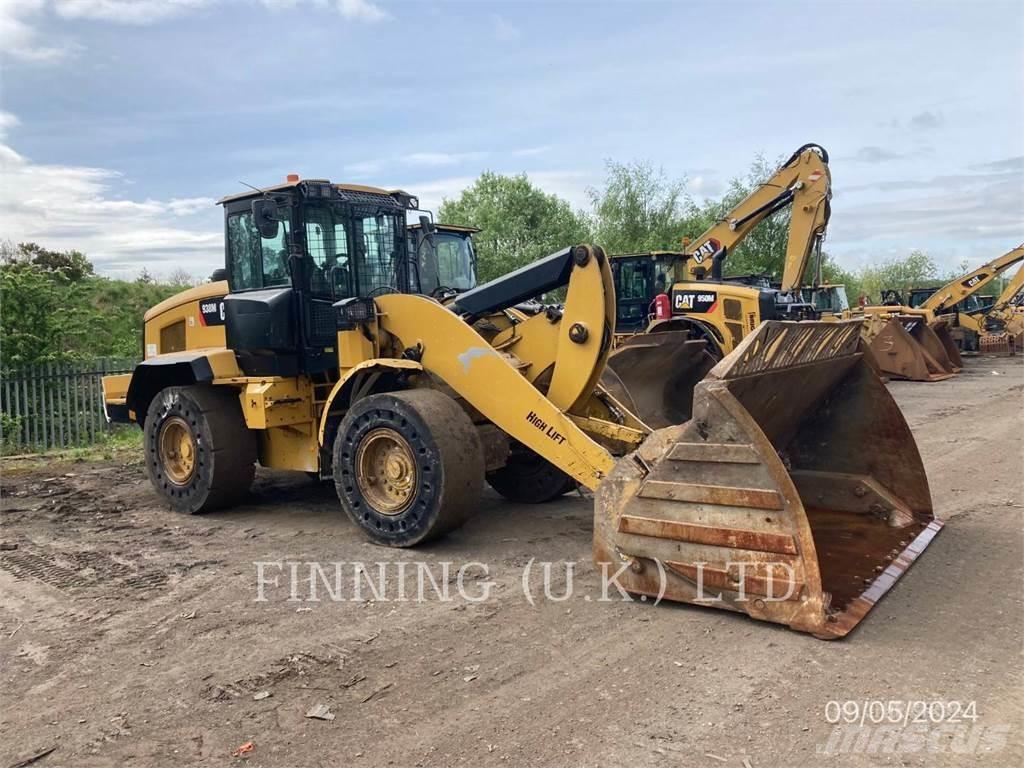 CAT 938M  휠로우더