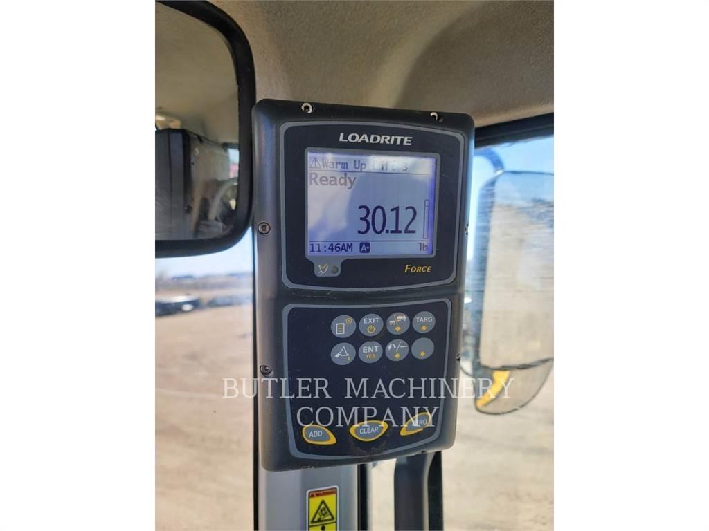 CAT 938M  휠로우더