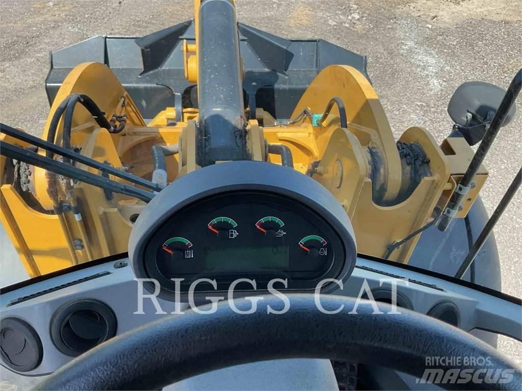 CAT 938M  휠로우더