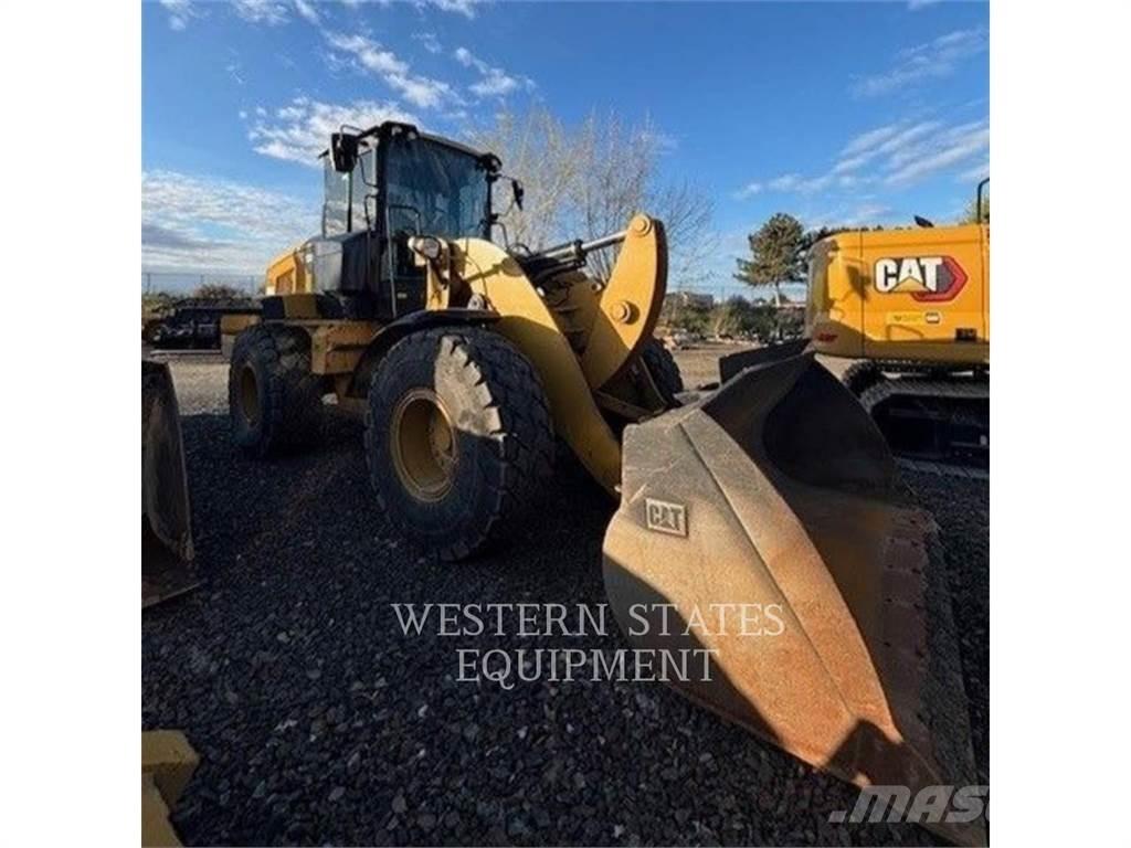 CAT 938M  휠로우더