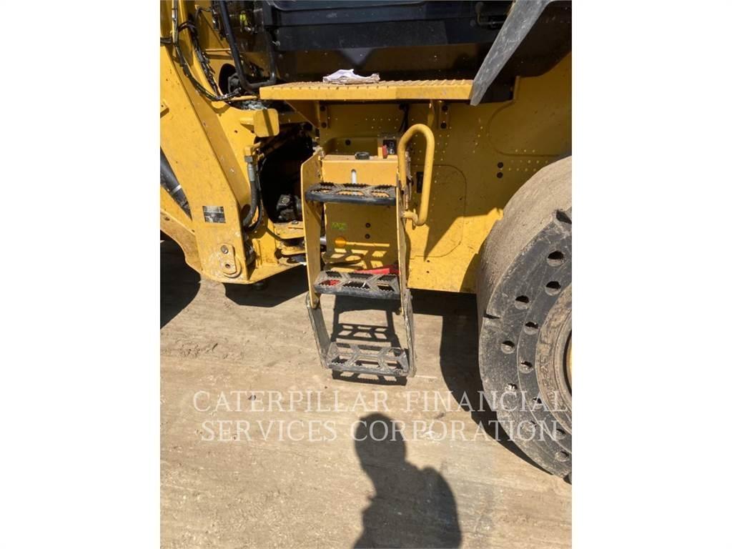 CAT 938M  휠로우더