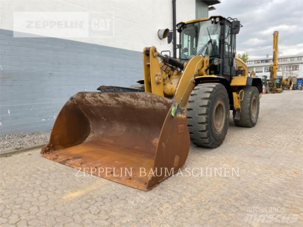 CAT 938M  휠로우더