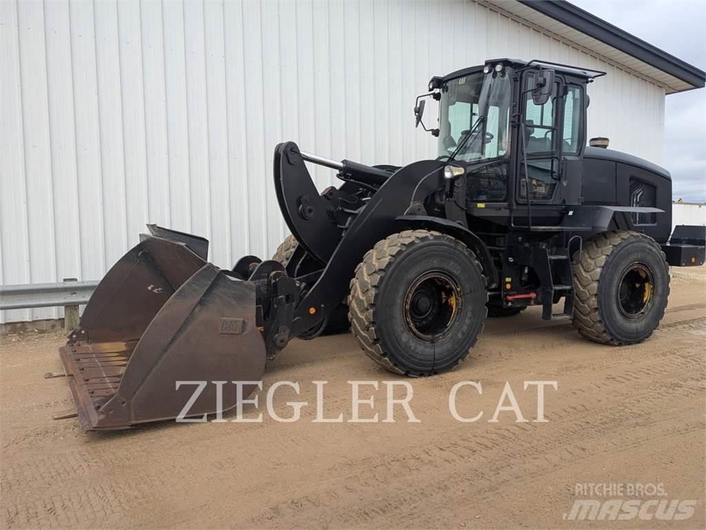 CAT 938M  휠로우더