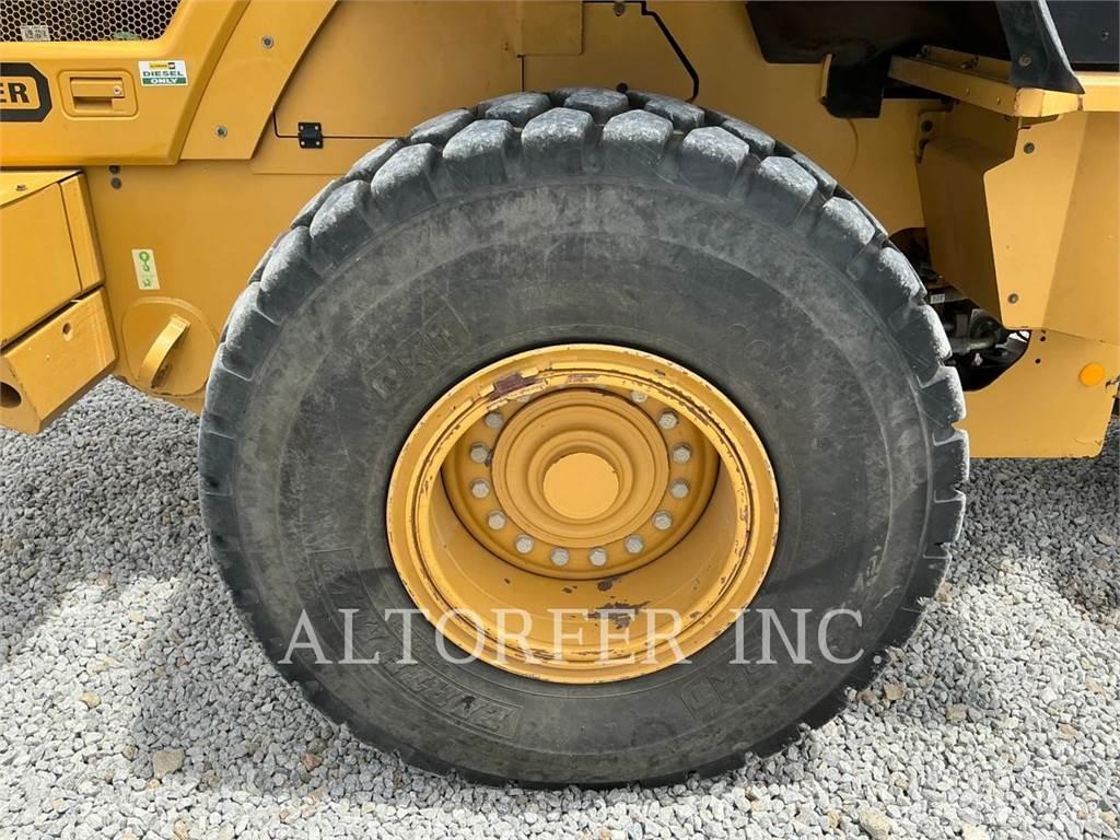 CAT 938M  휠로우더