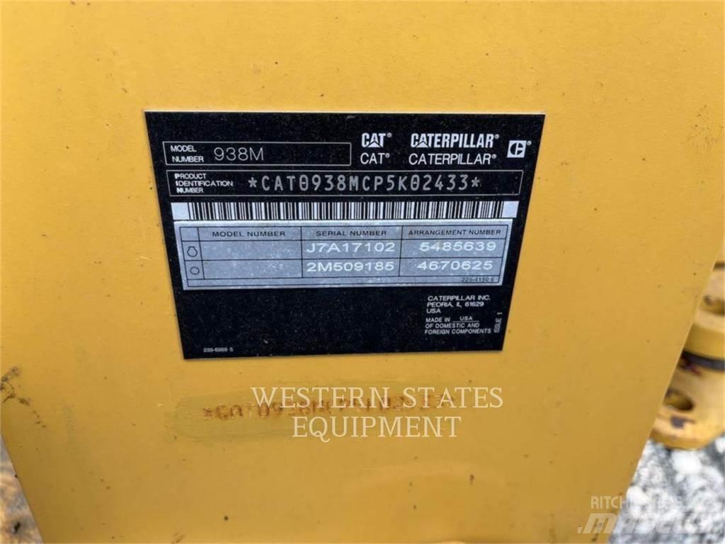 CAT 938M  휠로우더