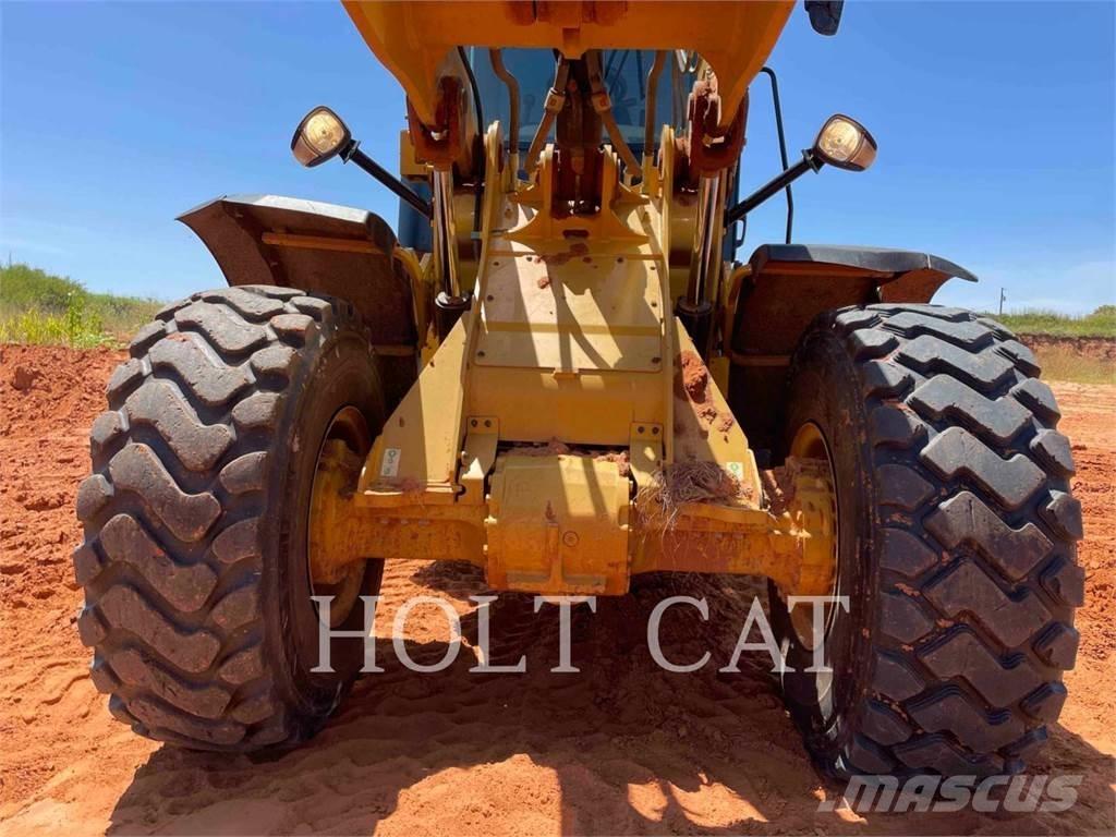 CAT 938M  휠로우더