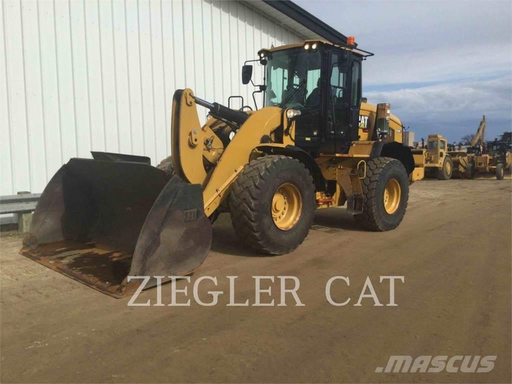 CAT 938M  휠로우더
