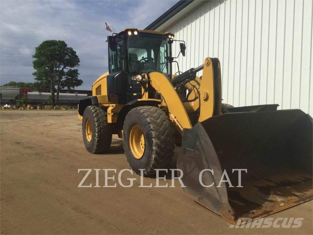CAT 938M  휠로우더