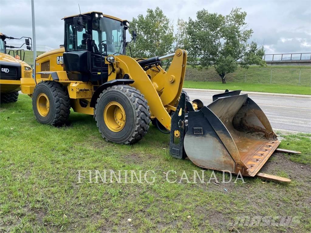 CAT 938M  휠로우더
